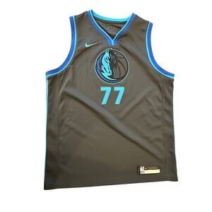 Nike NBA Dallas Mavericks Luka Doncic Basketball City Jersey Kids size XL